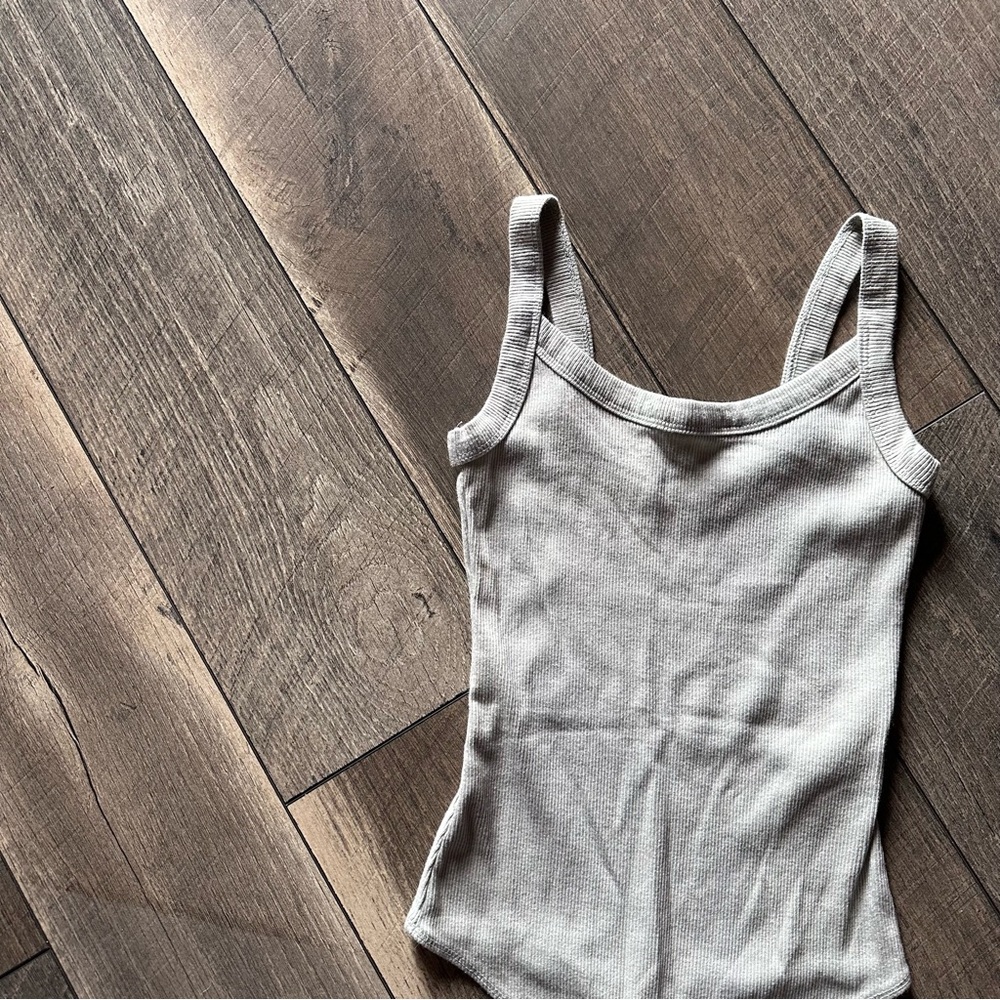 Abercrombie & Fitch Ribbed Bodysuit - Picture 3 of 8